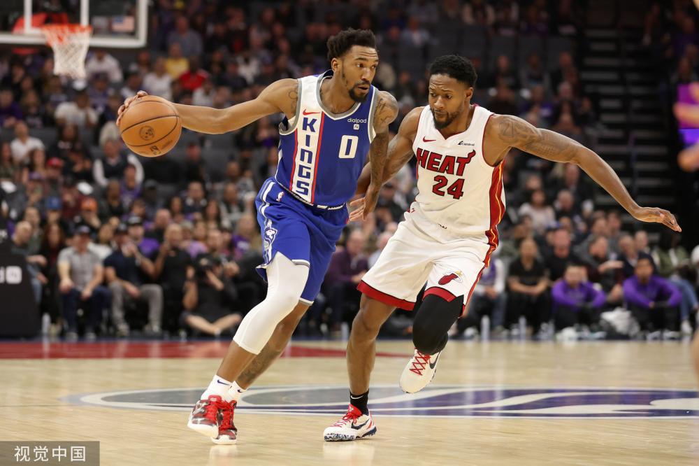 场再到后防 场再到后防