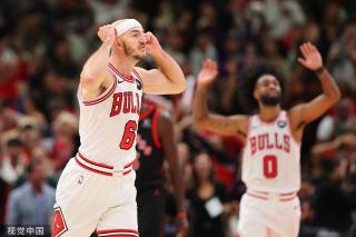 佳中场候选 佳中场候选